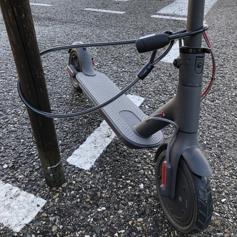 Romobil oprema - sigurnosna sajla za bicikle / romobile 31075